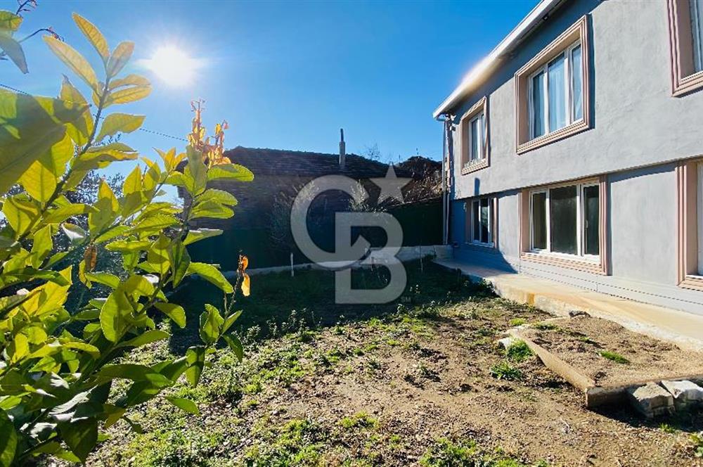 TORBALI HELVACI KÖY MERKEZİNDE MÜSTAKİL TAPULU EV VE ARSASI