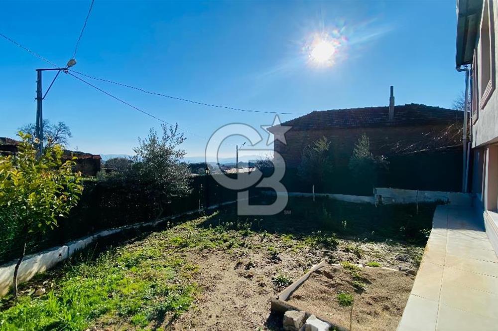 TORBALI HELVACI KÖY MERKEZİNDE MÜSTAKİL TAPULU EV VE ARSASI