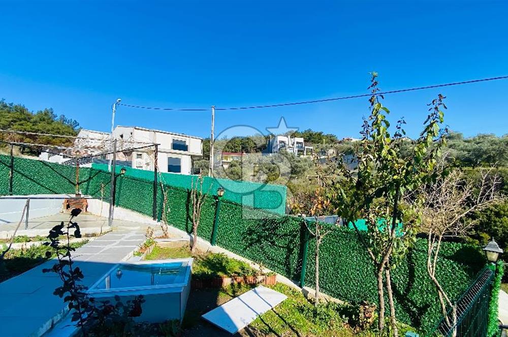 TORBALI HELVACI KÖY MERKEZİNDE MÜSTAKİL TAPULU EV VE ARSASI