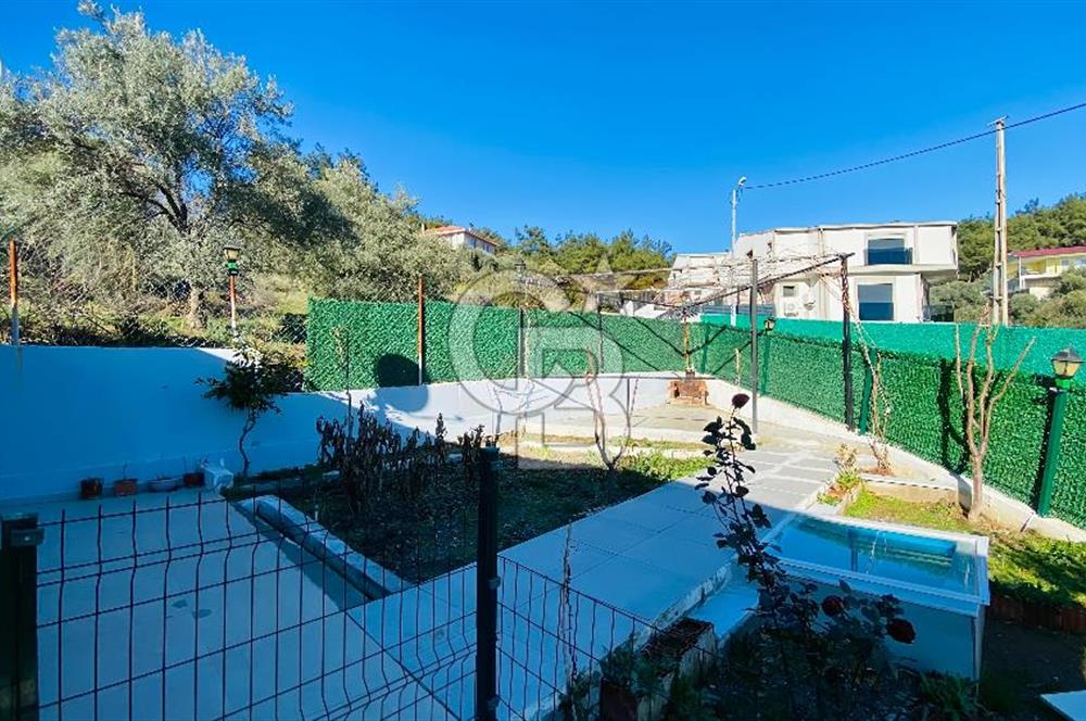 TORBALI HELVACI KÖY MERKEZİNDE MÜSTAKİL TAPULU EV VE ARSASI