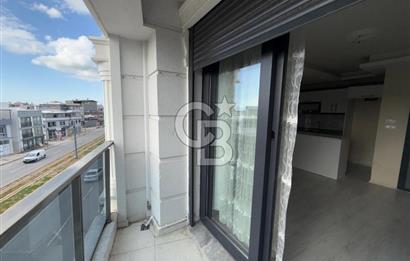 ÇİĞLİ ATASANAYİ TRAMVAY DURAĞI EŞYALI 1+1 KİRALIK DAİRE