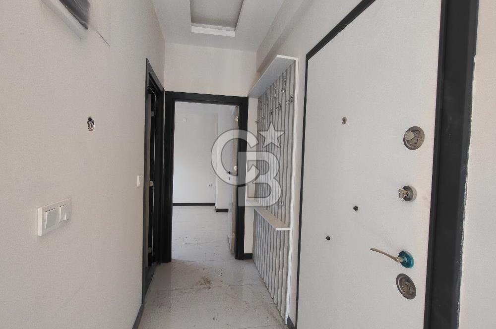 BORNOVA ÖZKANLAR'DA KİRALIK SIFIR 2+1 DAİRE