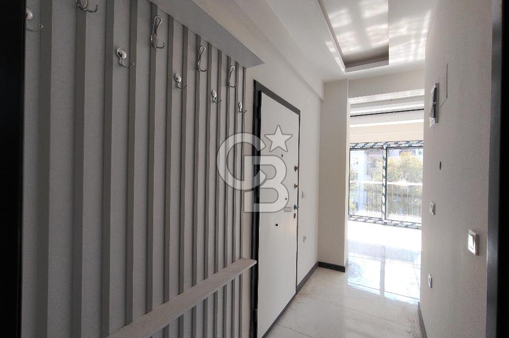 BORNOVA ÖZKANLAR'DA KİRALIK SIFIR 2+1 DAİRE