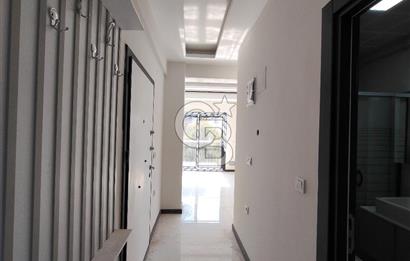 BORNOVA ÖZKANLAR'DA KİRALIK SIFIR 2+1 DAİRE