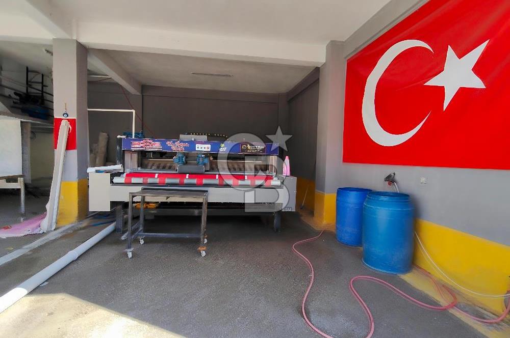 AYDIN DEMİRCİLER SİTESİNDE SATILIK 2 KATLI DÜKKAN