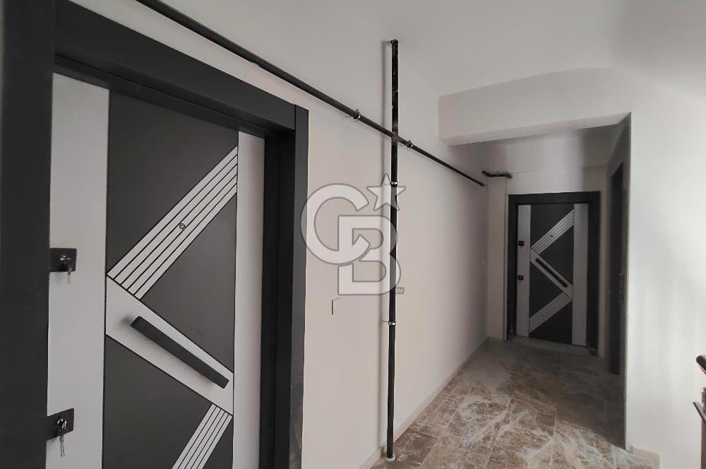 BORNOVA ÖZKANLAR'DA KİRALIK SIFIR 2+1 DAİRE