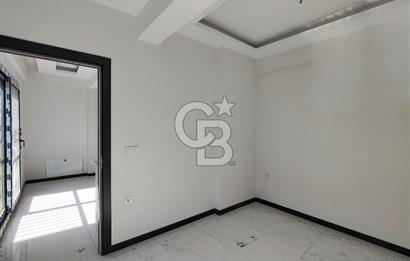 BORNOVA ÖZKANLAR'DA KİRALIK SIFIR 2+1 DAİRE