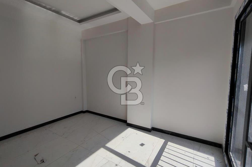 BORNOVA ÖZKANLAR'DA KİRALIK SIFIR 2+1 DAİRE