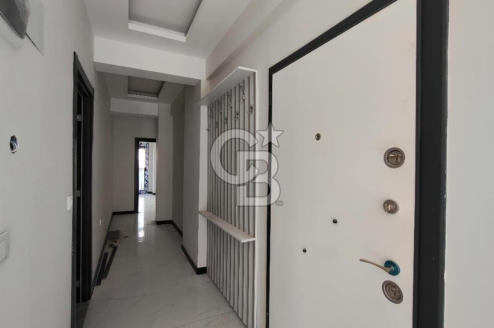 BORNOVA ÖZKANLAR'DA KİRALIK SIFIR 2+1 DAİRE