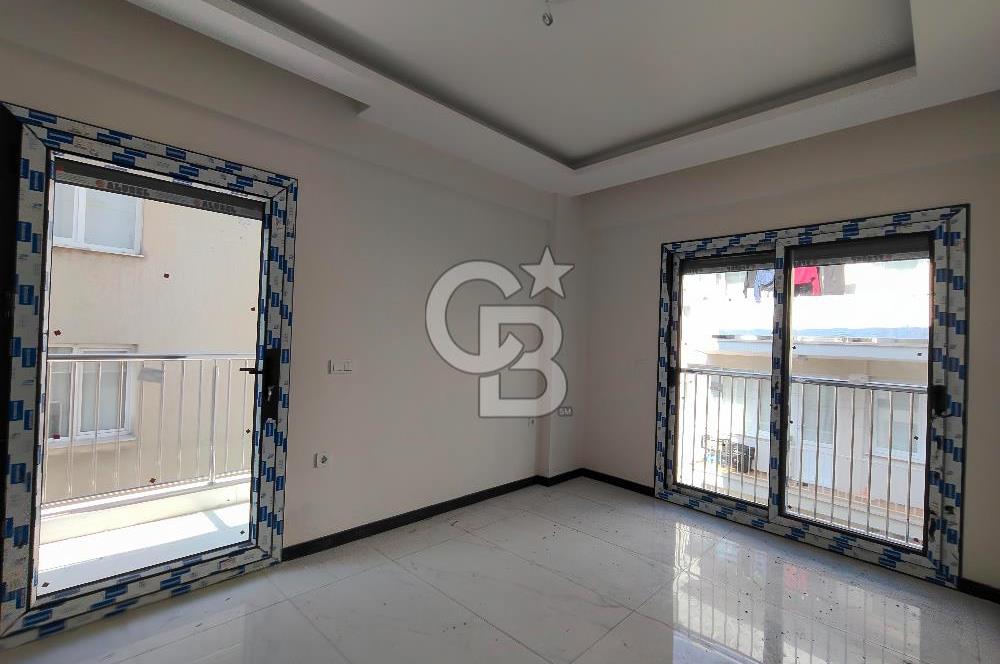 BORNOVA ÖZKANLAR'DA KİRALIK SIFIR 2+1 DAİRE