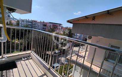 BORNOVA ÖZKANLAR'DA KİRALIK SIFIR 2+1 DAİRE