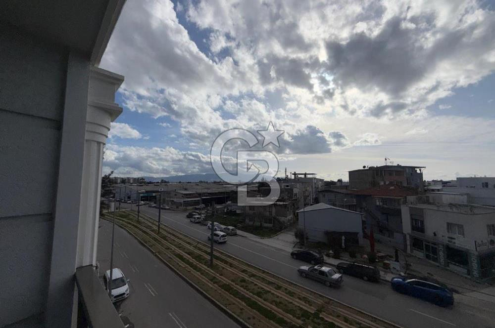 ÇİĞLİ ATASANAYİ TRAMVAY DURAĞI EŞYALI 1+1 KİRALIK DAİRE