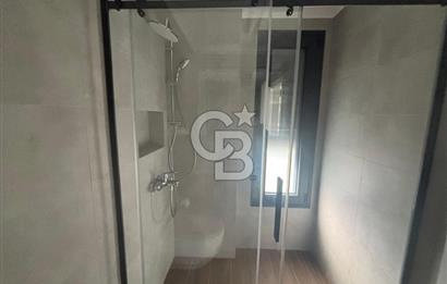 Urla Çeşmealtı Bölgesinde Satılık Yüzme Havuzlu Lüks Villa