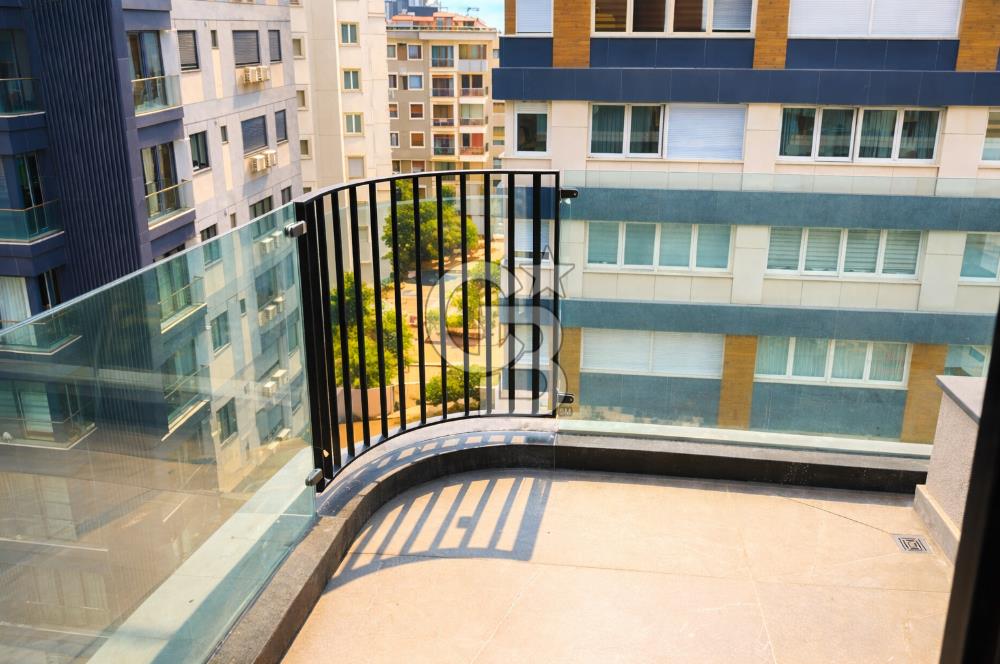 FENERBAHÇE KALAMIŞ'TA BAĞDAT CADDESİNE 3. BİNA 135M2 3+1 DAİRE