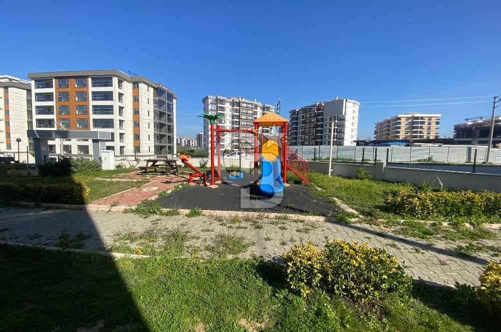 ÇANAKKALE ESENLER BATI FLORYA EVLERİ SİTESİNDE 2+1 SATILIK DAİRE