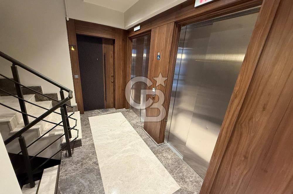 FENERBAHÇE KALAMIŞ'TA BAĞDAT CADDESİNE 3. BİNA 135M2 3+1 DAİRE