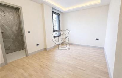 FENERBAHÇE KALAMIŞ'TA BAĞDAT CADDESİNE 3. BİNA 135M2 3+1 DAİRE