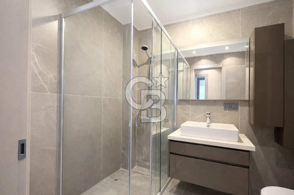 FENERBAHÇE KALAMIŞ'TA BAĞDAT CADDESİNE 3. BİNA 135M2 3+1 DAİRE