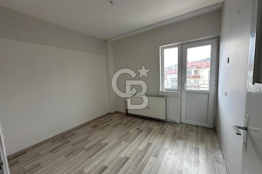 KARŞIYAKA MERKEZİ LOKASYON KİRALIK DAİRE