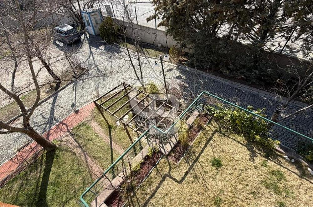 ÇAYYOLU ERGÖNÜL VİLLARINDA EN ŞEREFİYELİ 5+2 SATILIK KÖŞE VİLLA