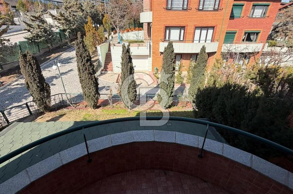 ÇAYYOLU ERGÖNÜL VİLLARINDA EN ŞEREFİYELİ 5+2 SATILIK KÖŞE VİLLA