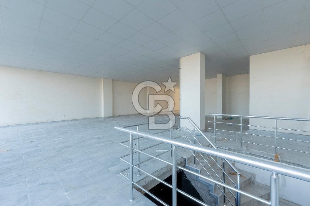 ALİAĞA YENİŞAKRAN ANA CADDE ÜZERİ KİRALIK DÜKKAN