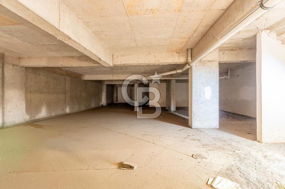 ALİAĞA YENİŞAKRAN ANA CADDE ÜZERİ KİRALIK DÜKKAN