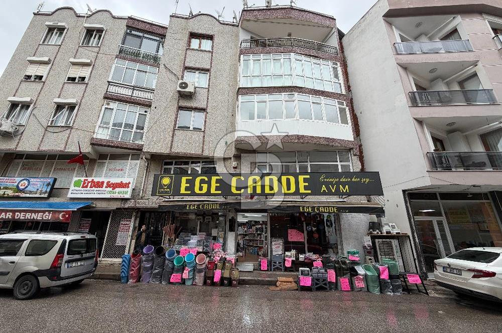 BUCA KOZAĞAÇ MERKEZDE SATILIK 3+1 DAİRE