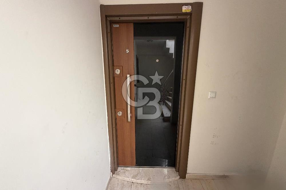 ÇİĞLİ DEVLET HASTANESİ VE İZBAN YAKINI EŞYALI KİRALIK 1+1 DAİRE