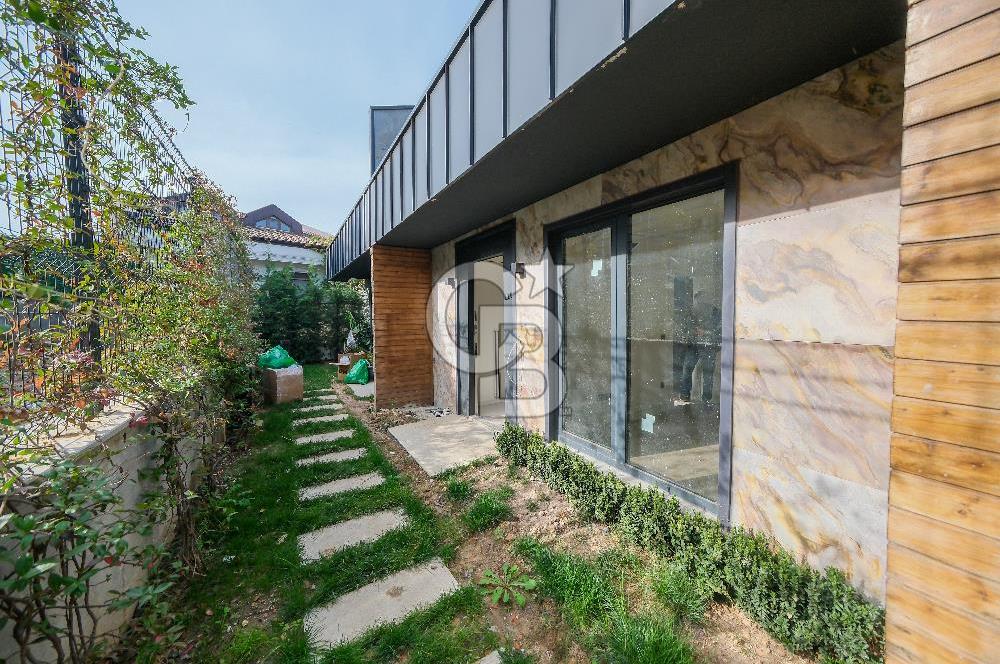 ZEKERİYAKÖYÜN KALBİNDE DOĞAYLA İÇ İÇE LÜKS BİR YAŞAM, 5+1 VİLLA - D2