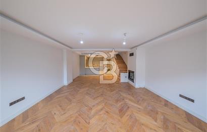 ZEKERİYAKÖYÜN KALBİNDE DOĞAYLA İÇ İÇE LÜKS BİR YAŞAM, 5+1 VİLLA - D2