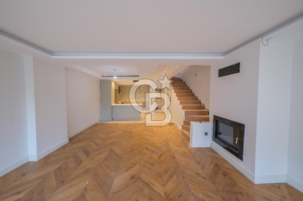 ZEKERİYAKÖYÜN KALBİNDE DOĞAYLA İÇ İÇE LÜKS BİR YAŞAM, 5+1 VİLLA - D2