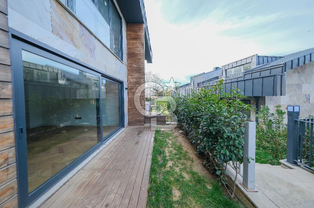 ZEKERİYAKÖYÜN KALBİNDE DOĞAYLA İÇ İÇE LÜKS BİR YAŞAM, 5+1 VİLLA - D2
