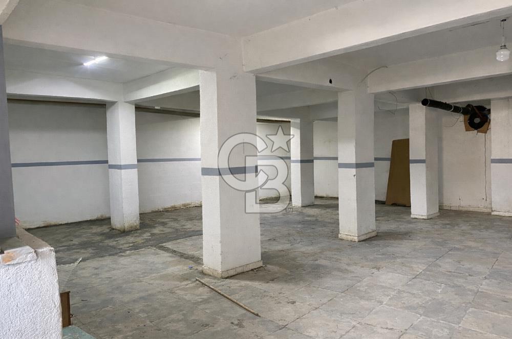 ARNAVUTKÖY ÇARDAKTEPEDE CADDEYE CEPHE 170M KİRALIK DEPO/ATÖLYE/İŞ YERİ