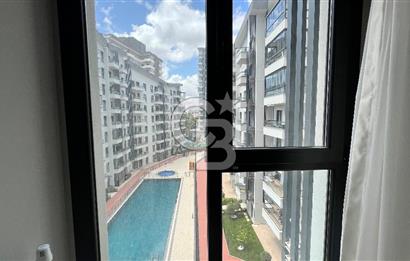 Parkyaşam Bornova Sitesi'nde 3+1 Havuz Cepheli Satılık Daire