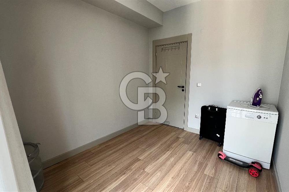 Parkyaşam Bornova Sitesi'nde 3+1 Havuz Cepheli Satılık Daire