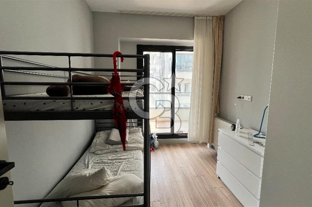 Parkyaşam Bornova Sitesi'nde 3+1 Havuz Cepheli Satılık Daire