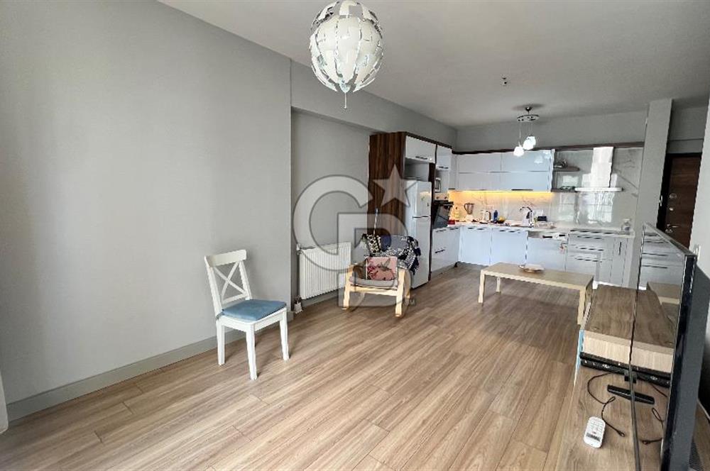 Parkyaşam Bornova Sitesi'nde 3+1 Havuz Cepheli Satılık Daire