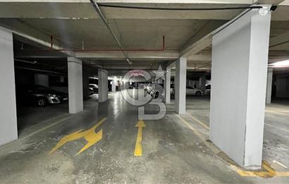 Parkyaşam Bornova Sitesi'nde 3+1 Havuz Cepheli Satılık Daire