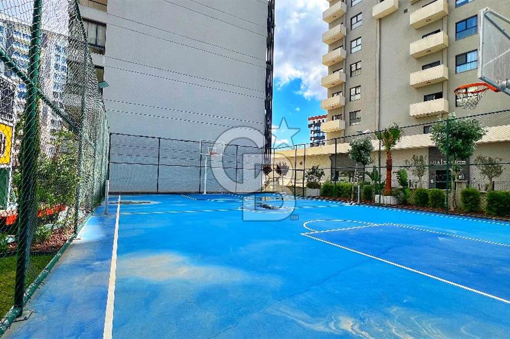 Parkyaşam Bornova Sitesi'nde 3+1 Havuz Cepheli Satılık Daire