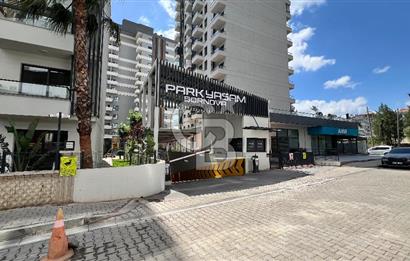 Parkyaşam Bornova Sitesi'nde 3+1 Havuz Cepheli Satılık Daire