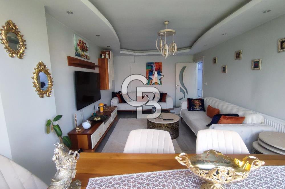 Ayvalık 150 Evler merkezi konumda doğalgazlı satılık 3+1 Daire 