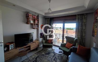 Ayvalık 150 Evler merkezi konumda doğalgazlı satılık 3+1 Daire 