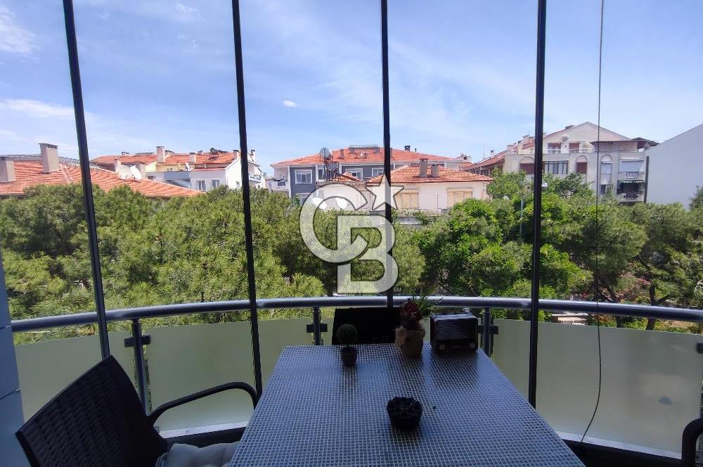 Ayvalık 150 Evler merkezi konumda doğalgazlı satılık 3+1 Daire 