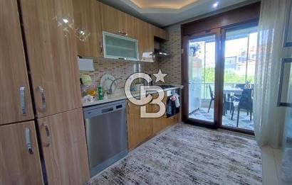 Ayvalık 150 Evler merkezi konumda doğalgazlı satılık 3+1 Daire 