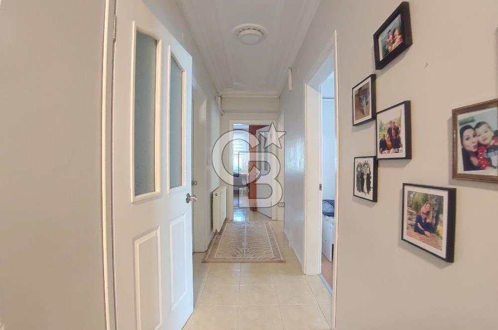 Ayvalık 150 Evler merkezi konumda doğalgazlı kiralık 3+1 daire 