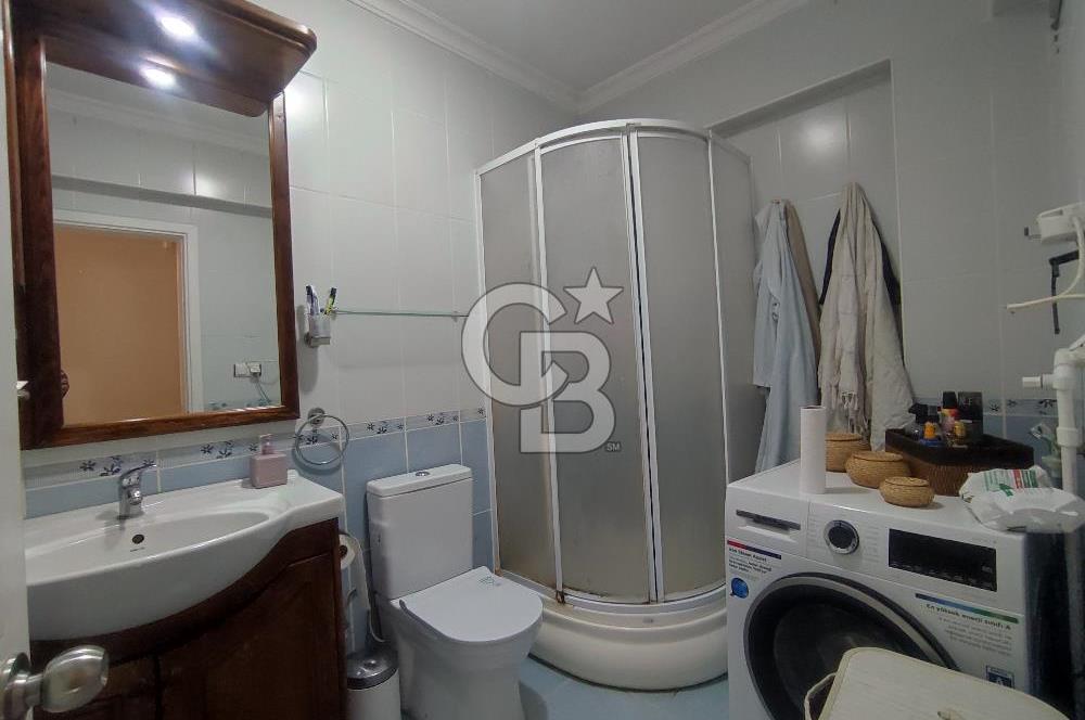Ayvalık 150 Evler merkezi konumda doğalgazlı kiralık 3+1 daire 