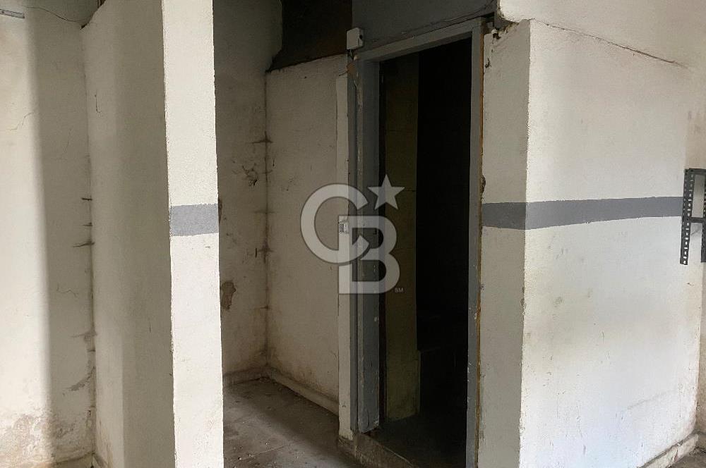 ARNAVUTKÖY ÇARDAKTEPEDE CADDEYE CEPHE 170M KİRALIK DEPO/ATÖLYE/İŞ YERİ