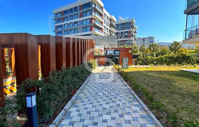 Çiğli Green Park Sitesi'nde 3+1 Kiralık Daire