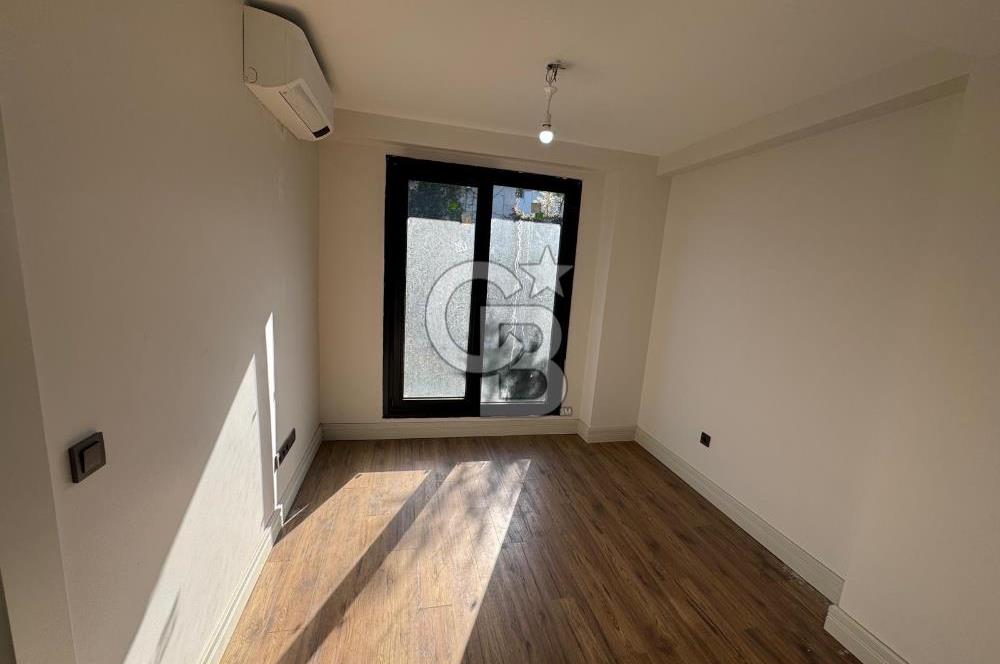 ZEKERİYAKÖYÜN KALBİNDE DOĞAYLA İÇ İÇE LÜKS BİR YAŞAM, 5+1 VİLLA - F1